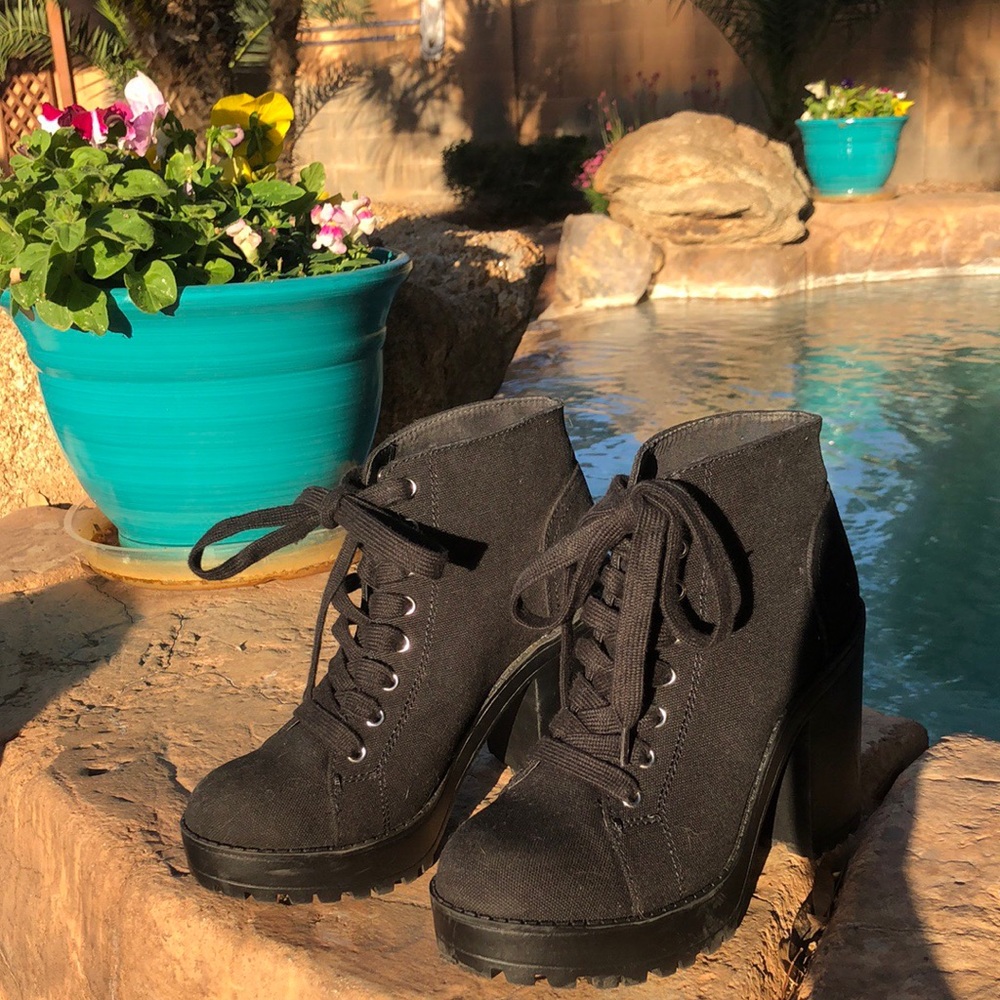 H&M high heel boots